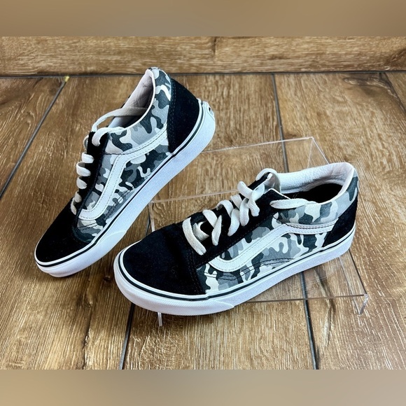 Vans size 4.5 - Picture 6 of 7